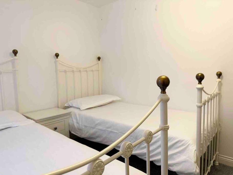 Serene Home Ideally Connected To Central London Bromley Luaran gambar